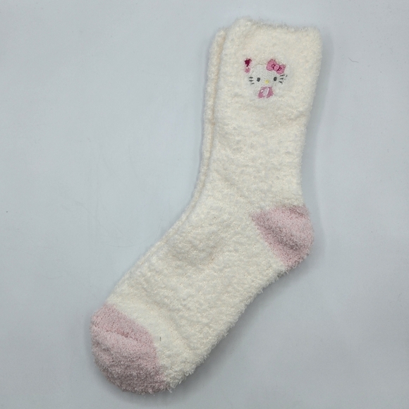 Sanrio Hello Kitty Fuzzy Cozy Socks Cream and Pink - Picture 2 of 6